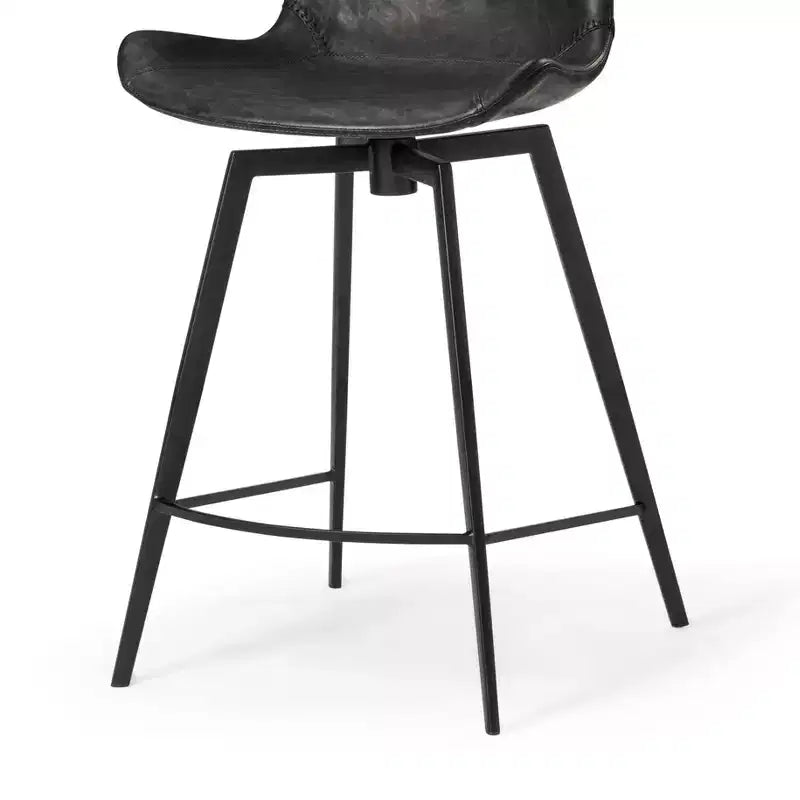 Sgabello da bancone Maven Lane Victor in similpelle, altezza 66 cm