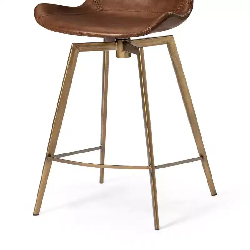 Sgabello da bancone Maven Lane Victor in similpelle, altezza 66 cm