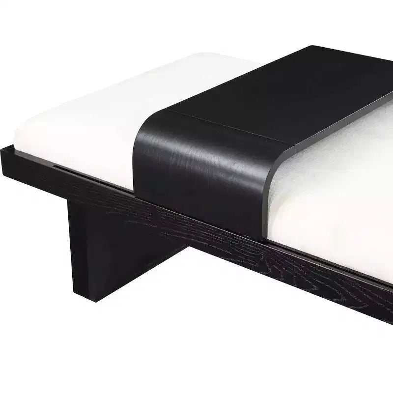 Meridian Furniture, Panca in tessuto ciniglia Arlington