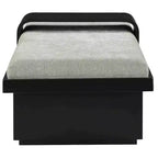 Meridian Furniture, Panca in tessuto ciniglia Arlington